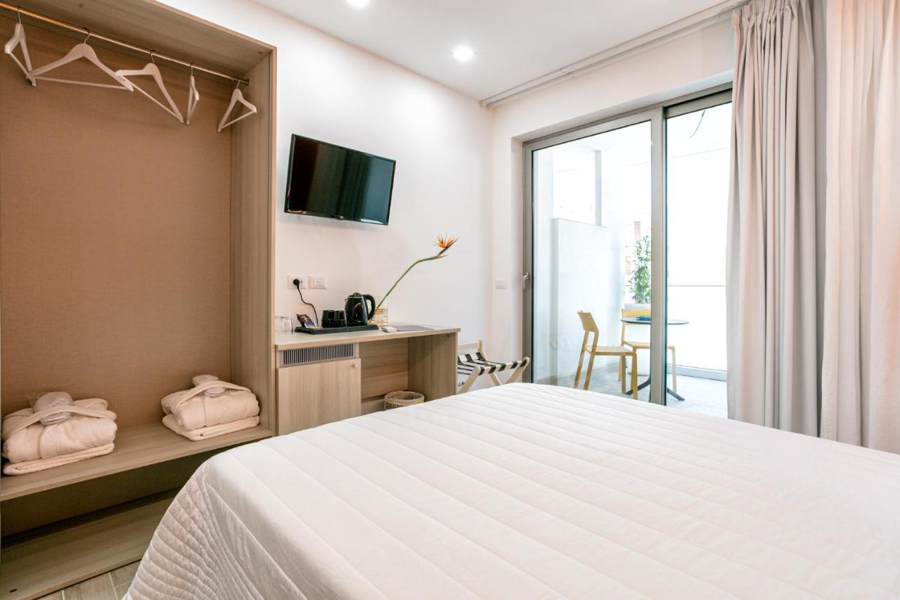 Manzoni Elements Bed & Breakfast Milazzo Exterior photo